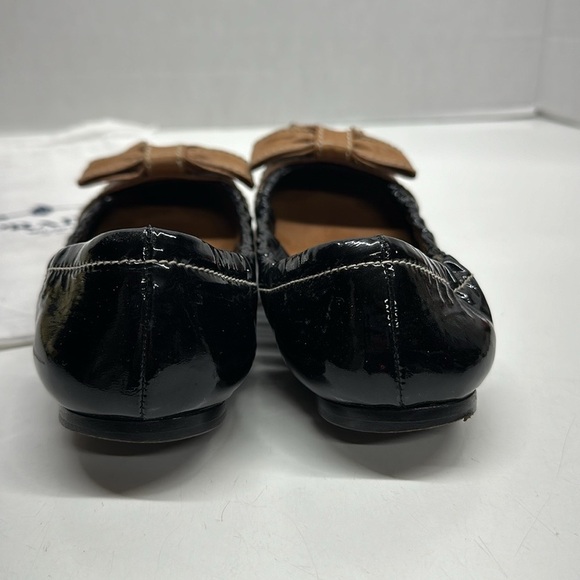 Prada Ballet Flats Bow Ballerina Slip On Shoes Patent Leather Black Tan 36.5 - Picture 7 of 11